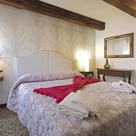 Lovely - Rialto Apartament Wenecja